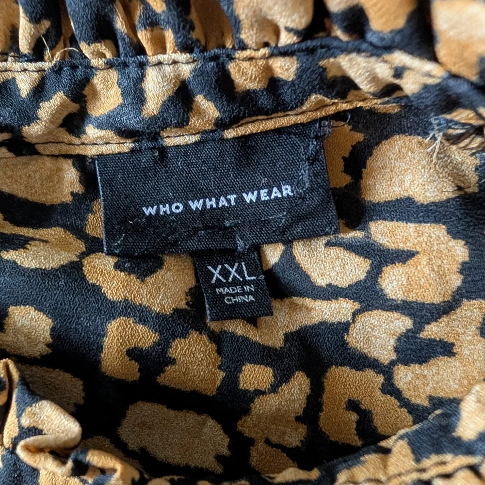 WHO WHAT WEAR Leopard Print Blouse Ruffle Mock Neck Size XXL - Picture 7 of 11